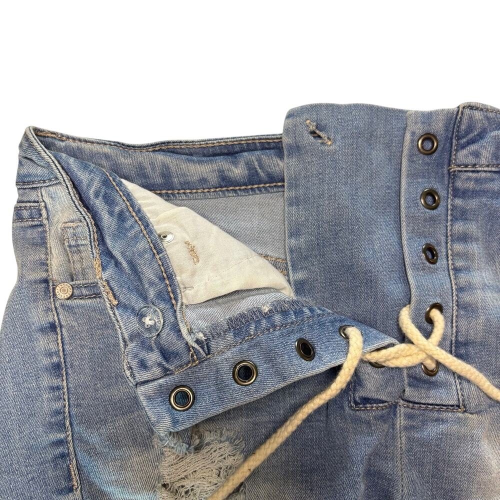 Refuge Lace Up Tie Front Cut Off Distressed Blue Jean Short Shorts sz 8 - Picture 11 of 13
